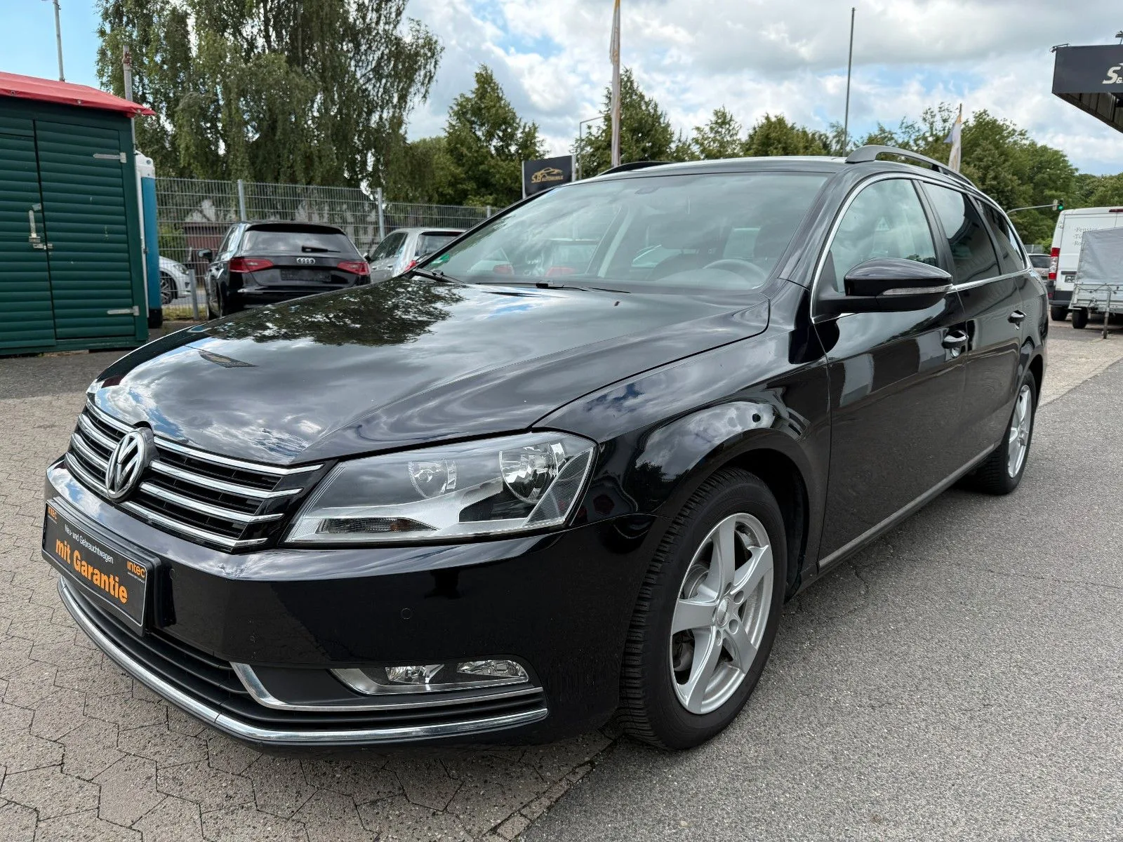 Volkswagen Passat Variant Comfortline BlueMo*DSG*AHK*TEMP*