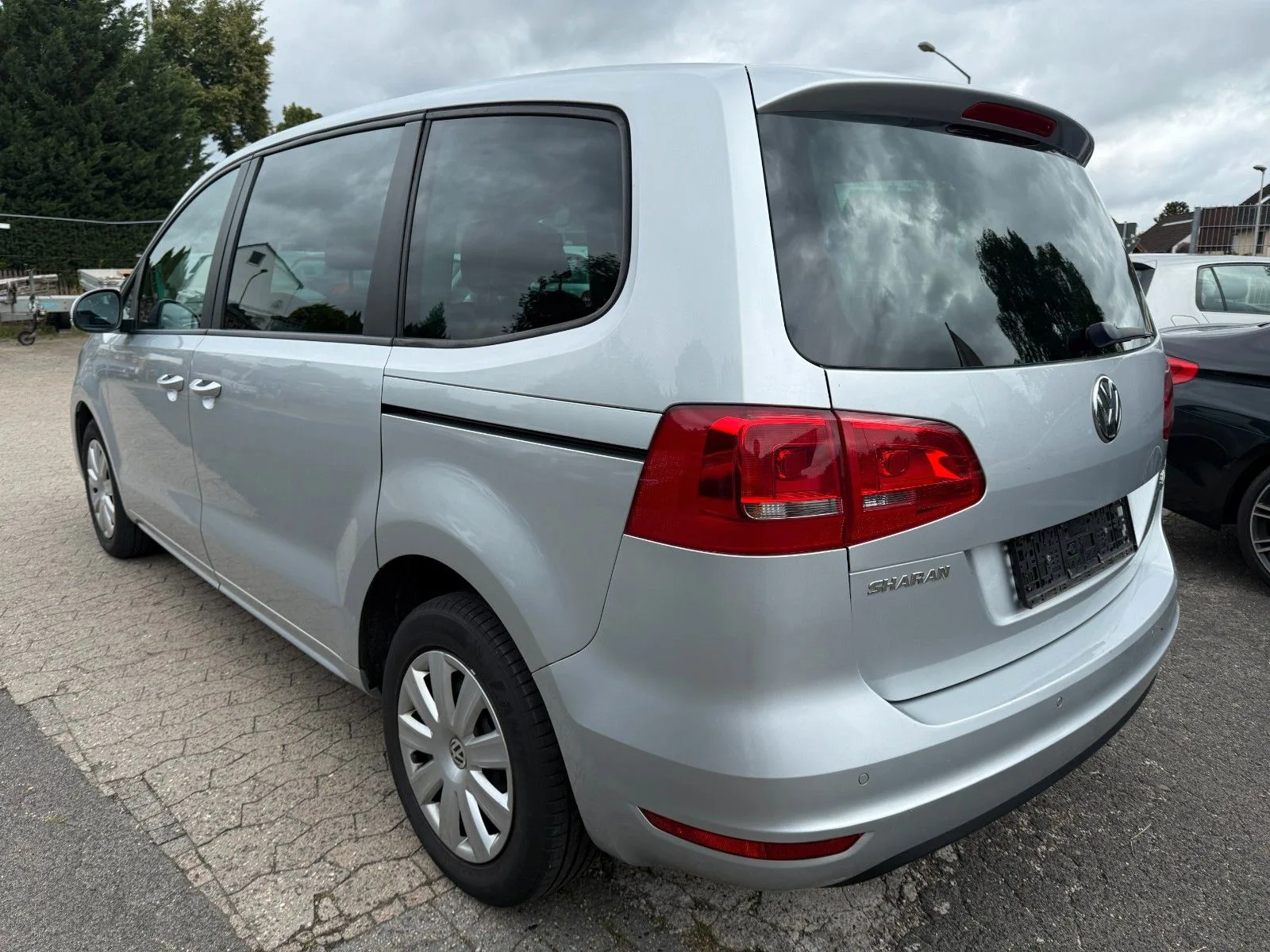 Volkswagen Sharan 2.0 TDI BMT*7 SITZER*SHZ*ZAHNRIEMEN NE*