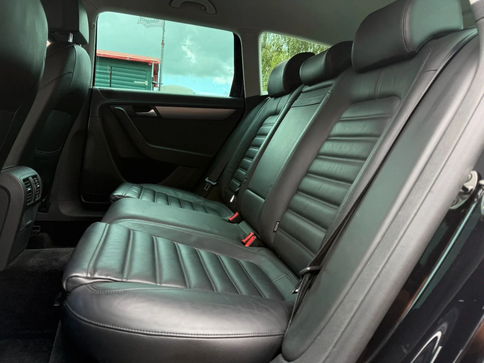 Volkswagen Passat Variant Comfortline BlueMo*DSG*AHK*TEMP*