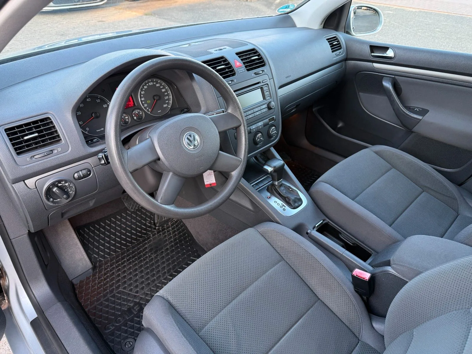 Volkswagen Golf V Lim. Comfortline*AUTOMATIK*KLIMA*TÜV