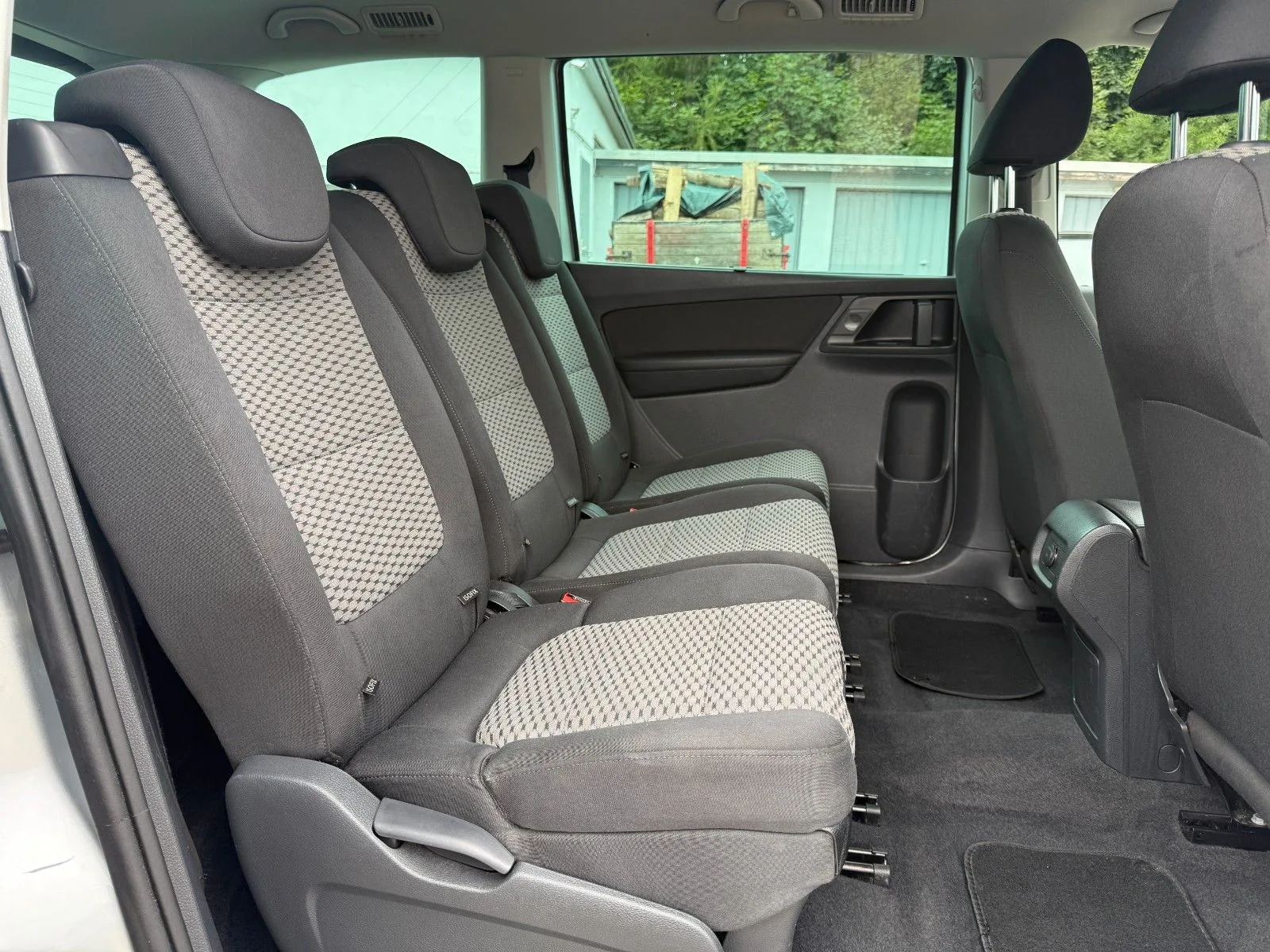 Volkswagen Sharan 2.0 TDI BMT*7 SITZER*SHZ*ZAHNRIEMEN NE*