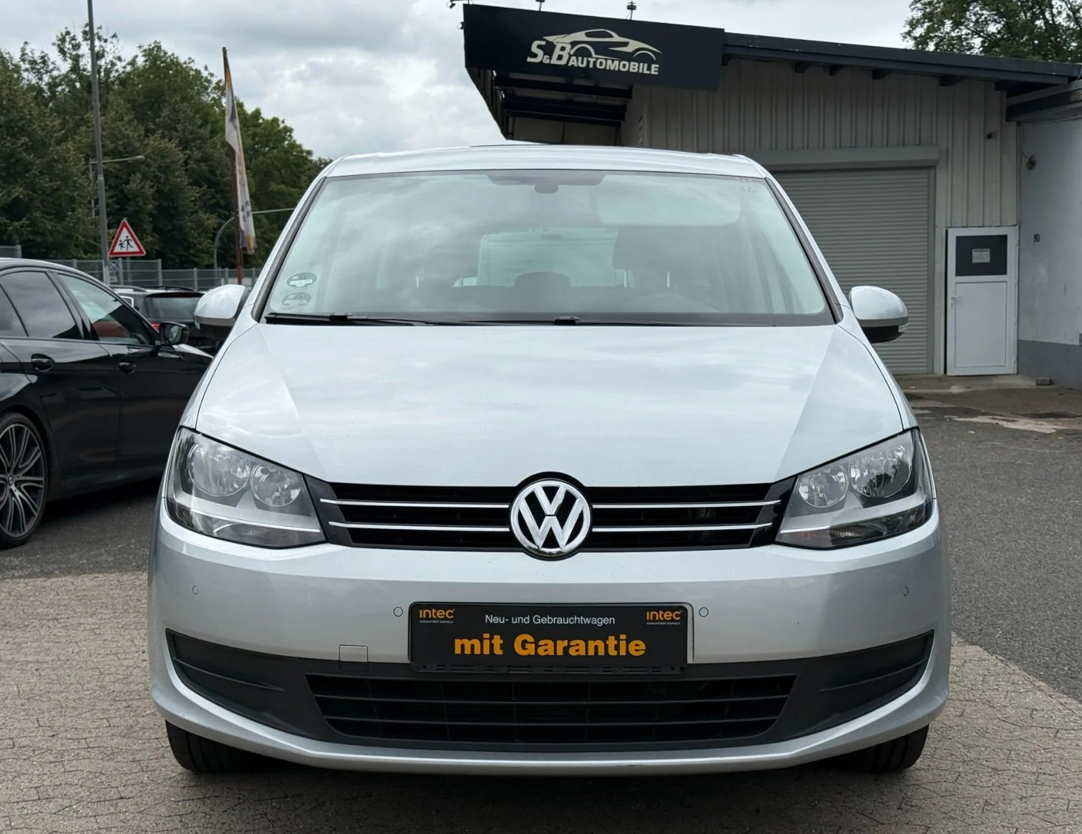 Volkswagen Sharan 2.0 TDI BMT*7 SITZER*SHZ*ZAHNRIEMEN NE*