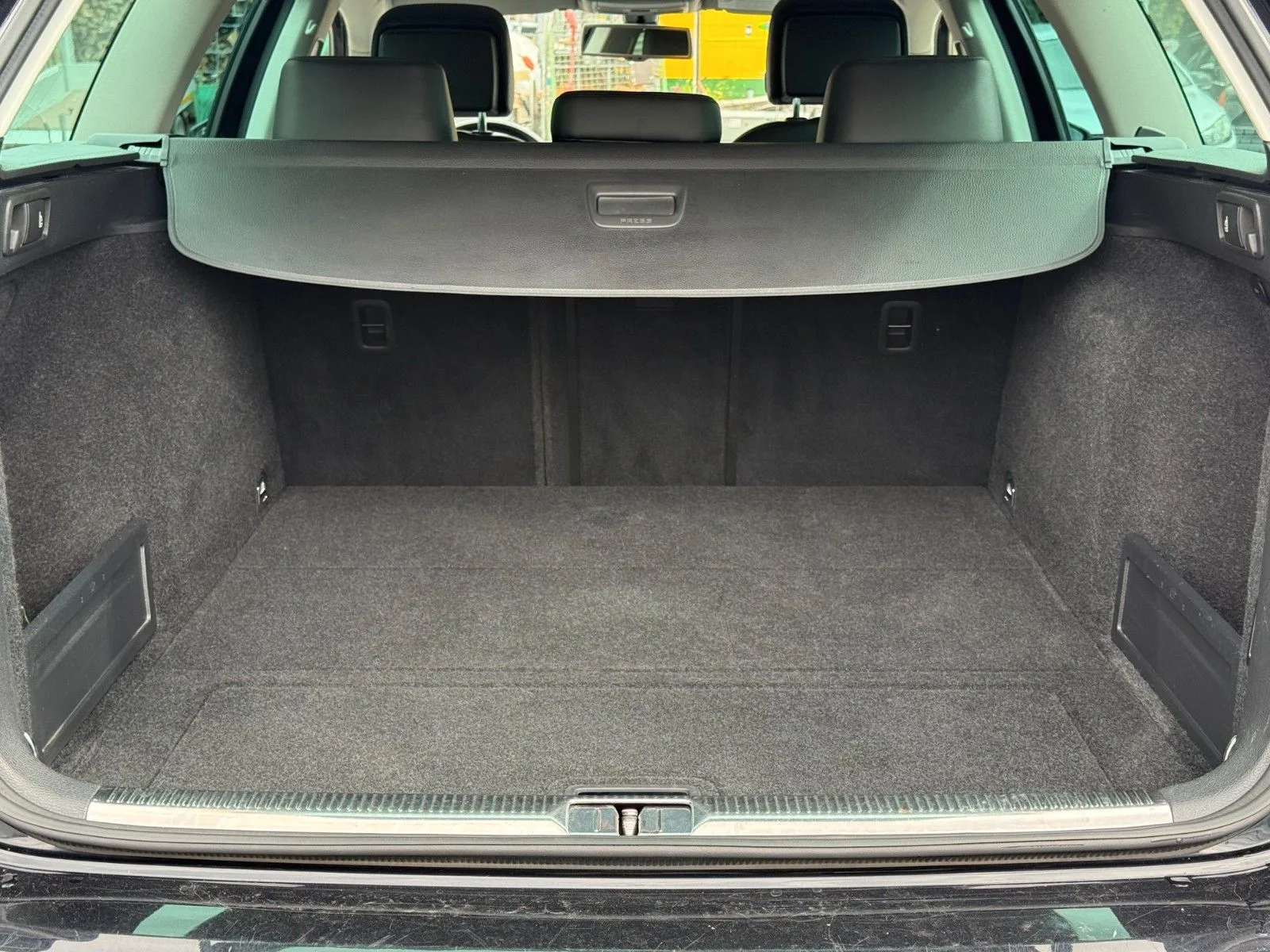 Volkswagen Passat Variant Comfortline BlueMo*DSG*AHK*TEMP*