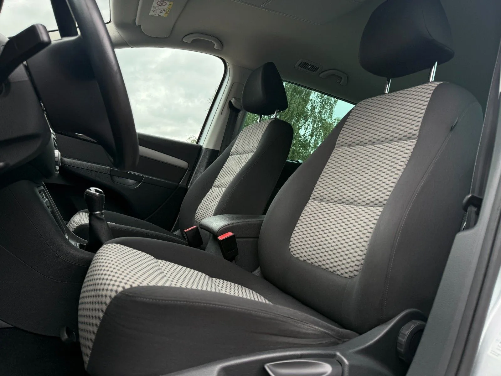 Volkswagen Sharan 2.0 TDI BMT*7 SITZER*SHZ*ZAHNRIEMEN NE*