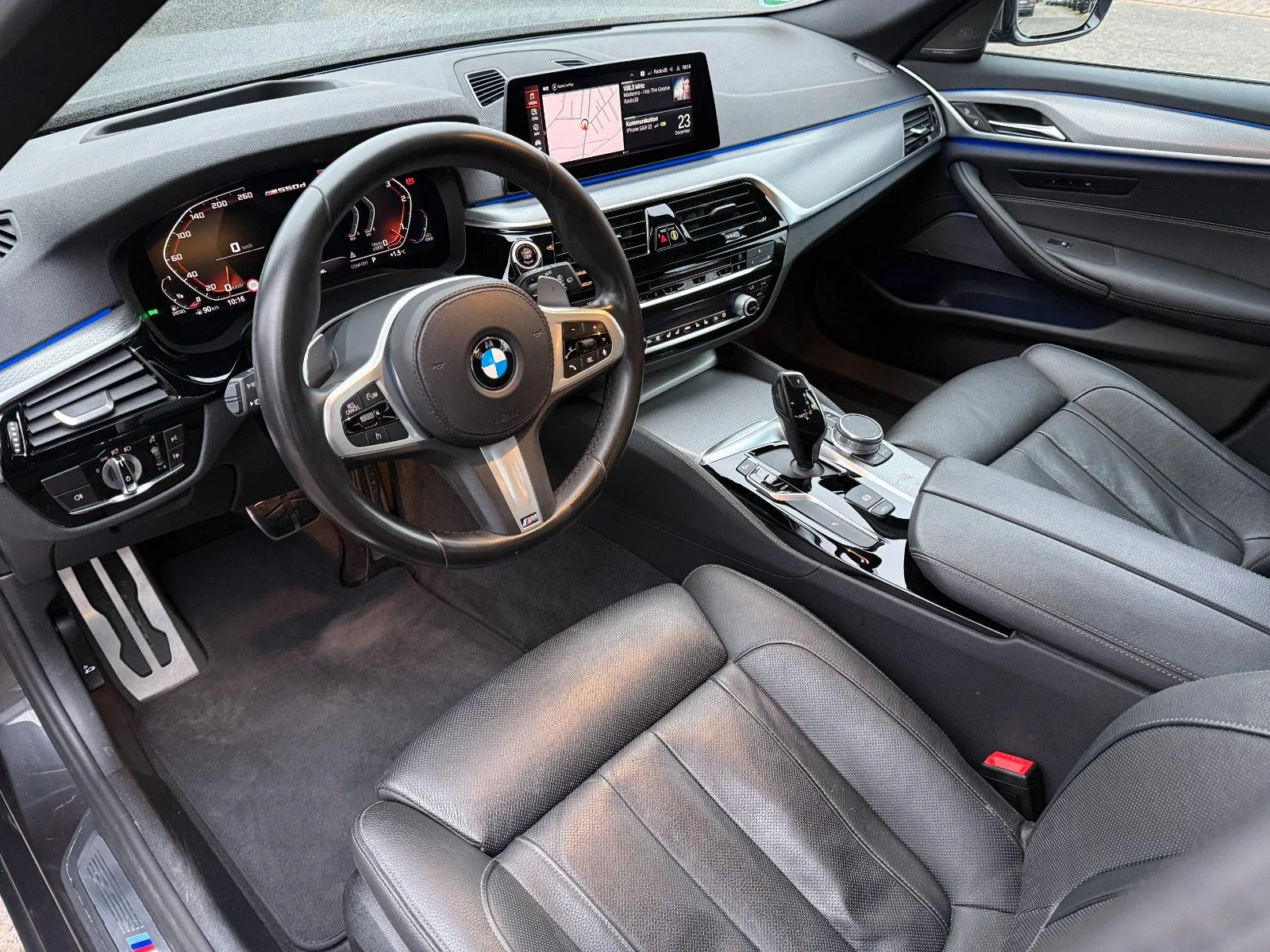 BMW M550 5 Touring M550 d xDrive*1. HAND*HEAD*GARANT