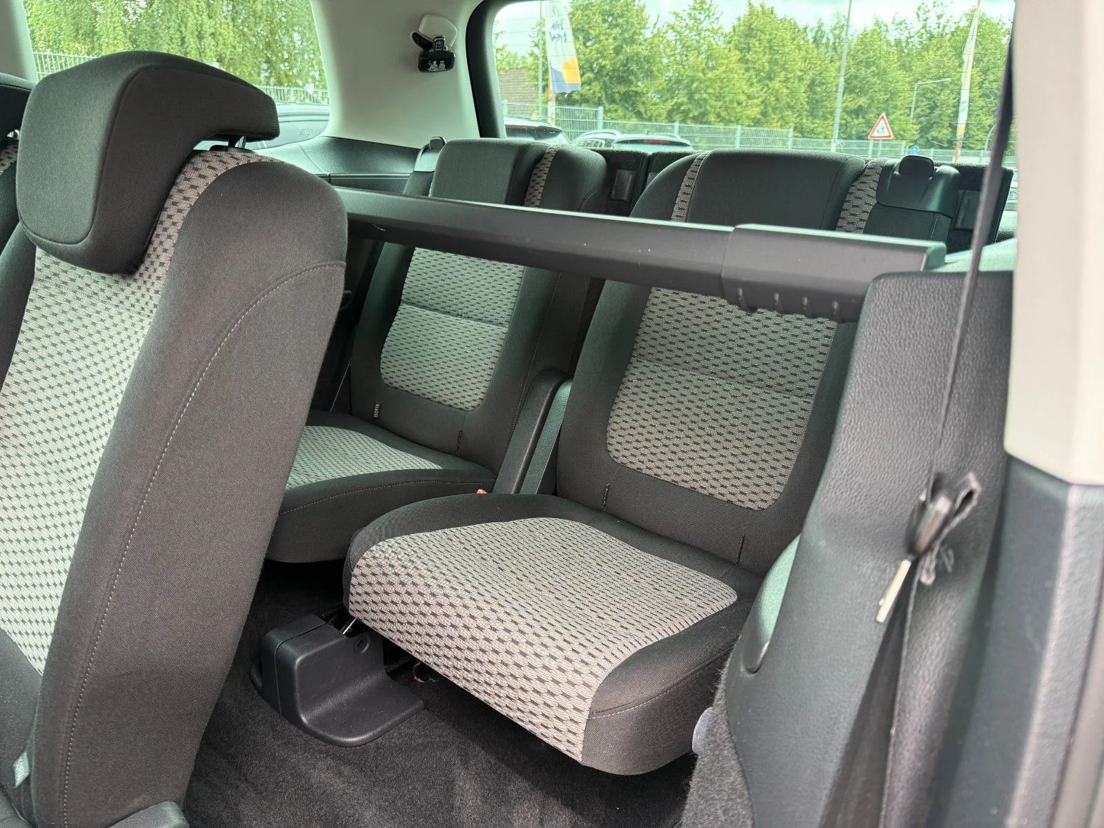 Volkswagen Sharan 2.0 TDI BMT*7 SITZER*SHZ*ZAHNRIEMEN NE*